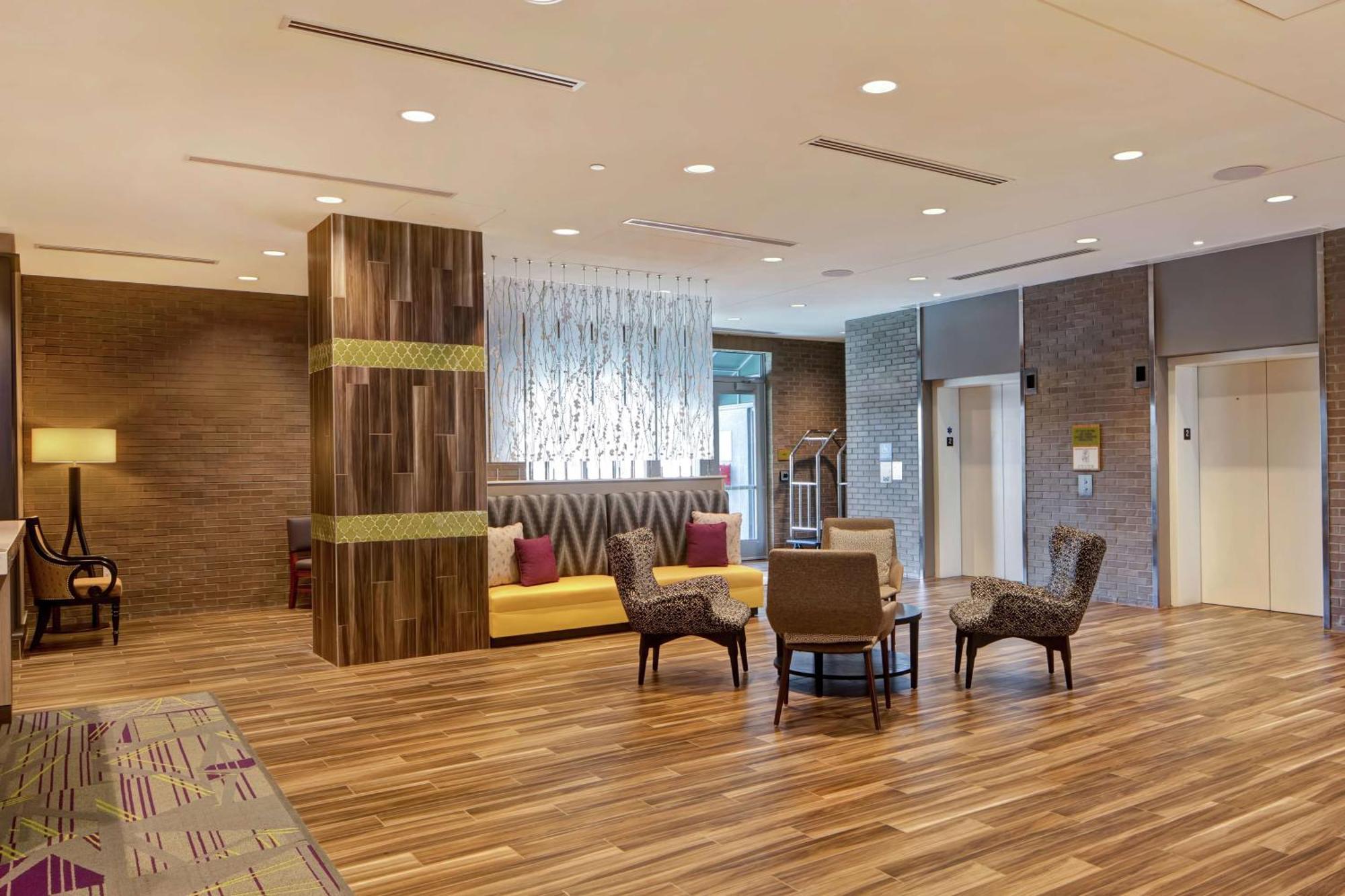 Home2 Suites By Hilton Charlotte Uptown Buitenkant foto